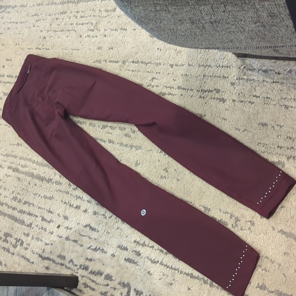Lululemon Zoned In Tight *27" Cassis - Picture 7 of 10